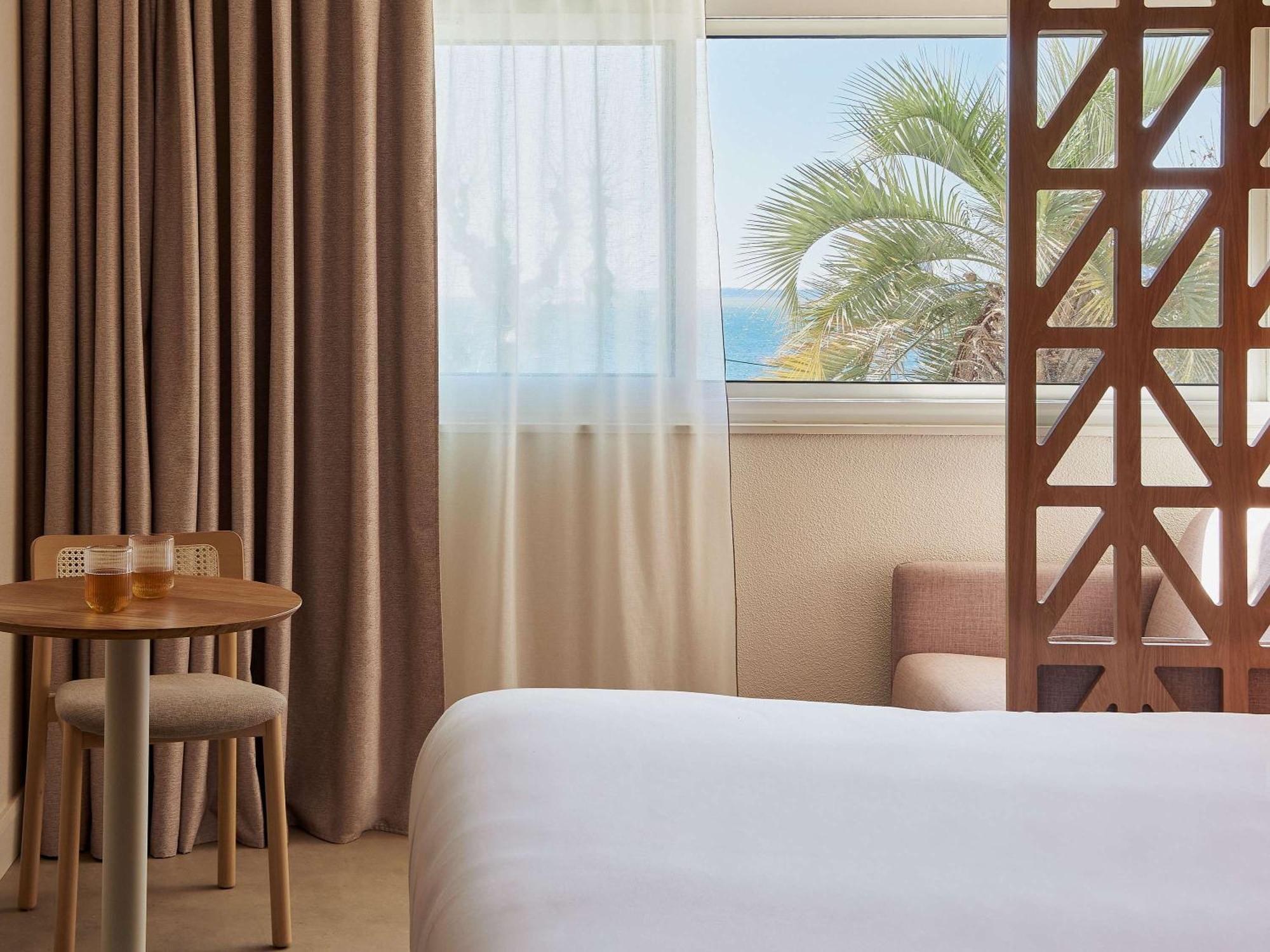 Mercure Saint Raphael Centre Plage Eksteriør billede